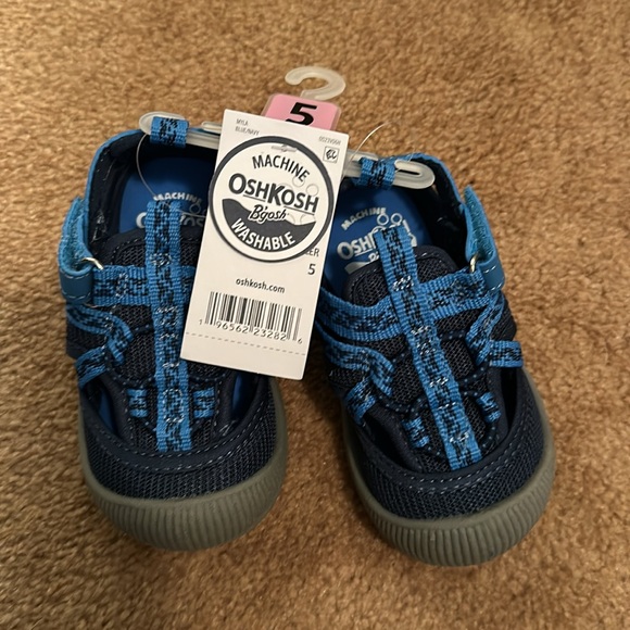 OshKosh toddler Boy's Everyplay Flexible Outsole Bump Toe Sandal - Picture 6 of 9